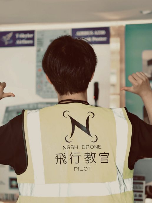 曾緯淳